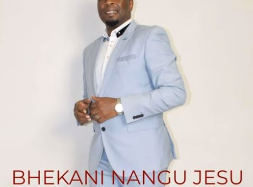 Ntokozo Uphendo - Bhekani Nangu Jesu