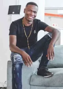 Pro Tee – Ng’bona wena Ft. Coocky