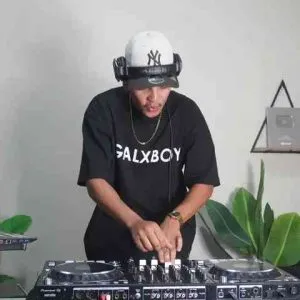 DJ Ice Flake – The Ice Flake Show Season 10 Episode 5