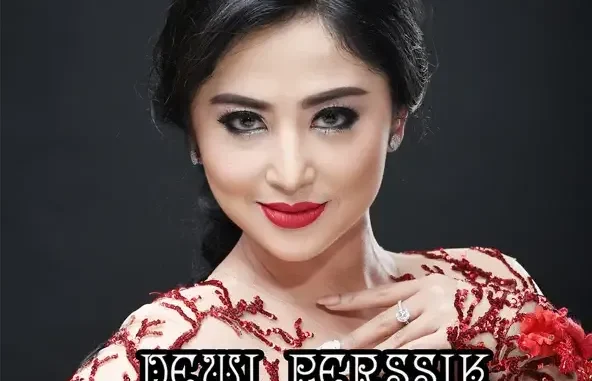 Dewi Perssik Suara Hati