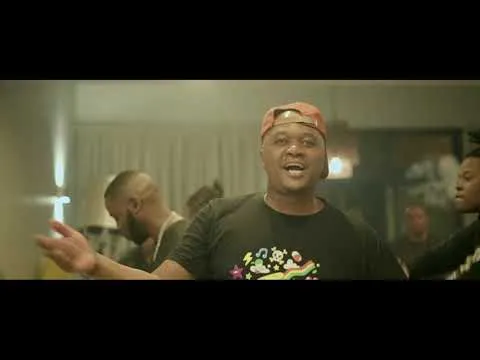 Dlala Thukzin Feat Zaba , Sir Trill , Mpura & Rascoe Kaos Phuze Remix