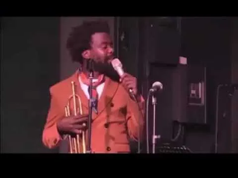 Mandisi Dyatyis – NguMama
