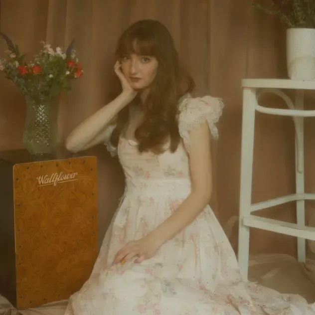 Lauryn Marie – Wallflower