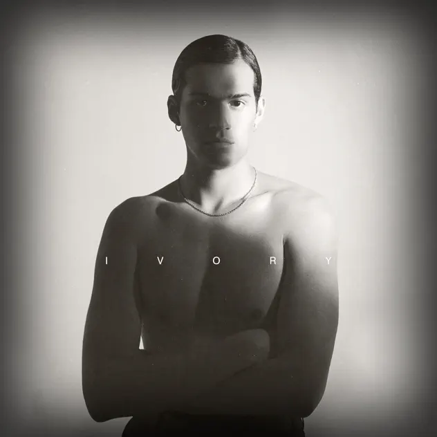 Omar Apollo – Ivory (Apple Music Edition)